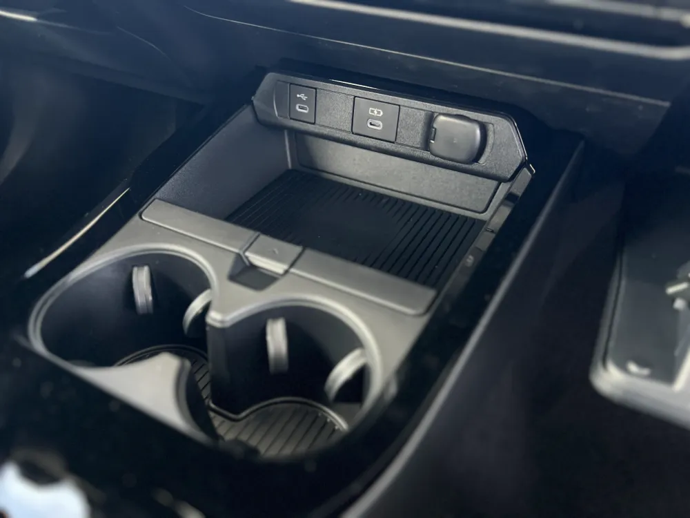 2023 toyota prius hybrid xle black 23